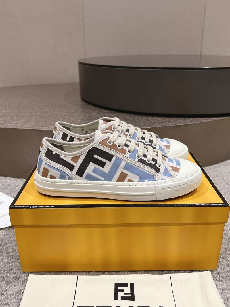 Fendi Low Shoes